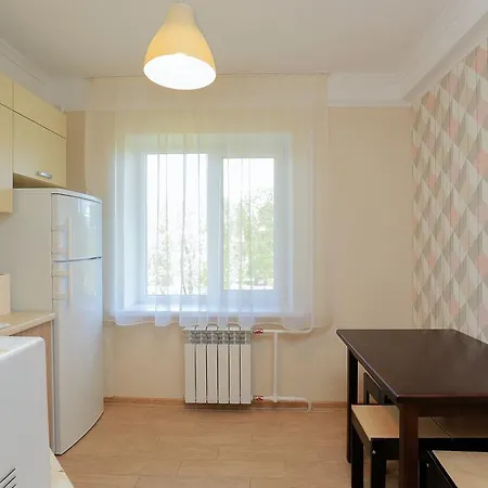 Apartamento On Obolonskiy Prospect 16v